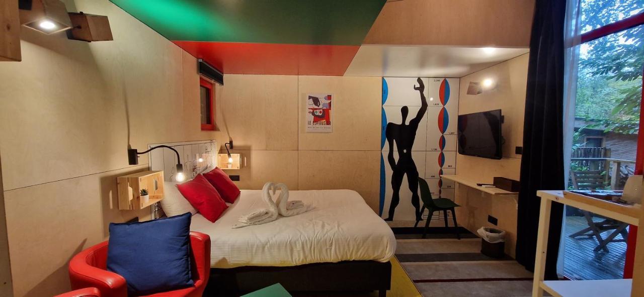 Utopia Village - Art & Nature Lodge *