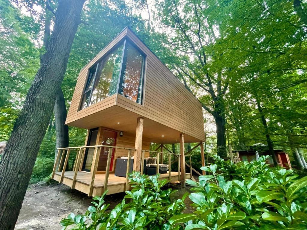 Utopia Village - Art & Nature Lodge Mons (Bergen)